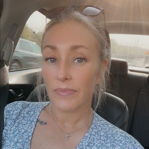 Meet your Posher, Kari